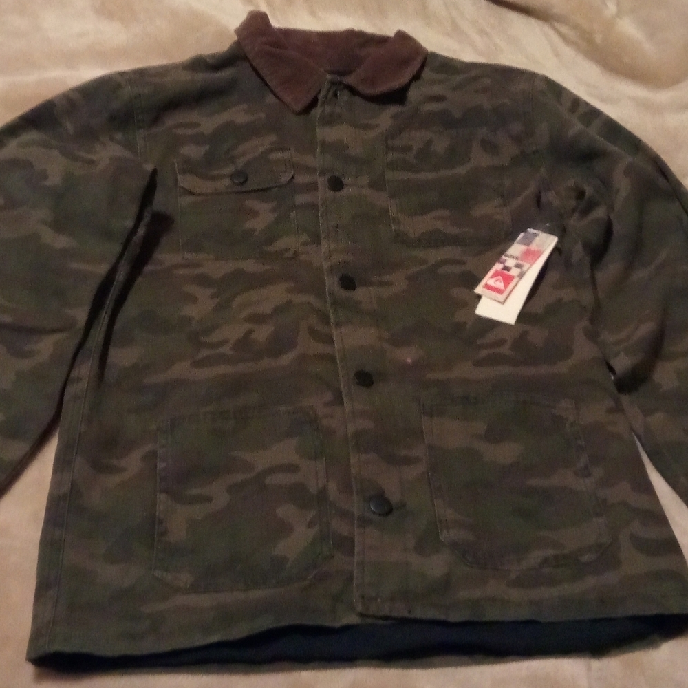 Boys Quicksilver XL Camo Jacket